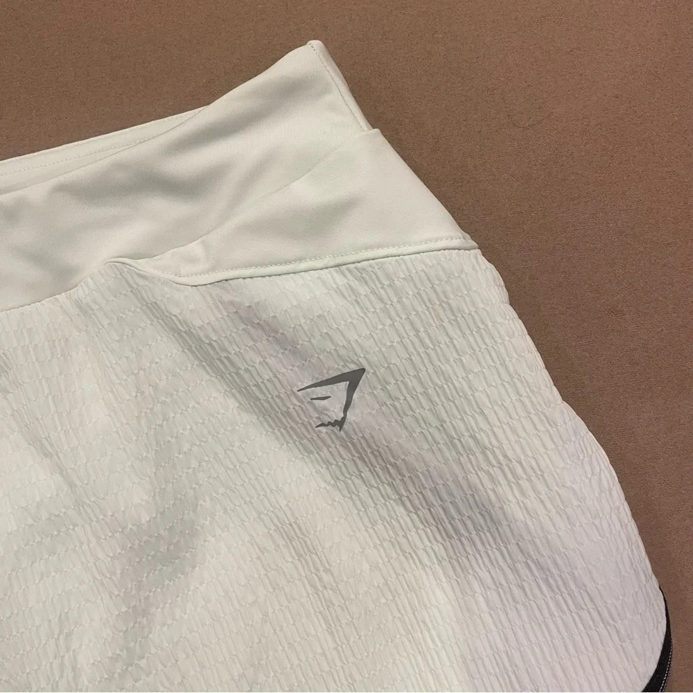 Gymshark Women’s Speed 2 in 1 Shorts Cucumber Green Size XL